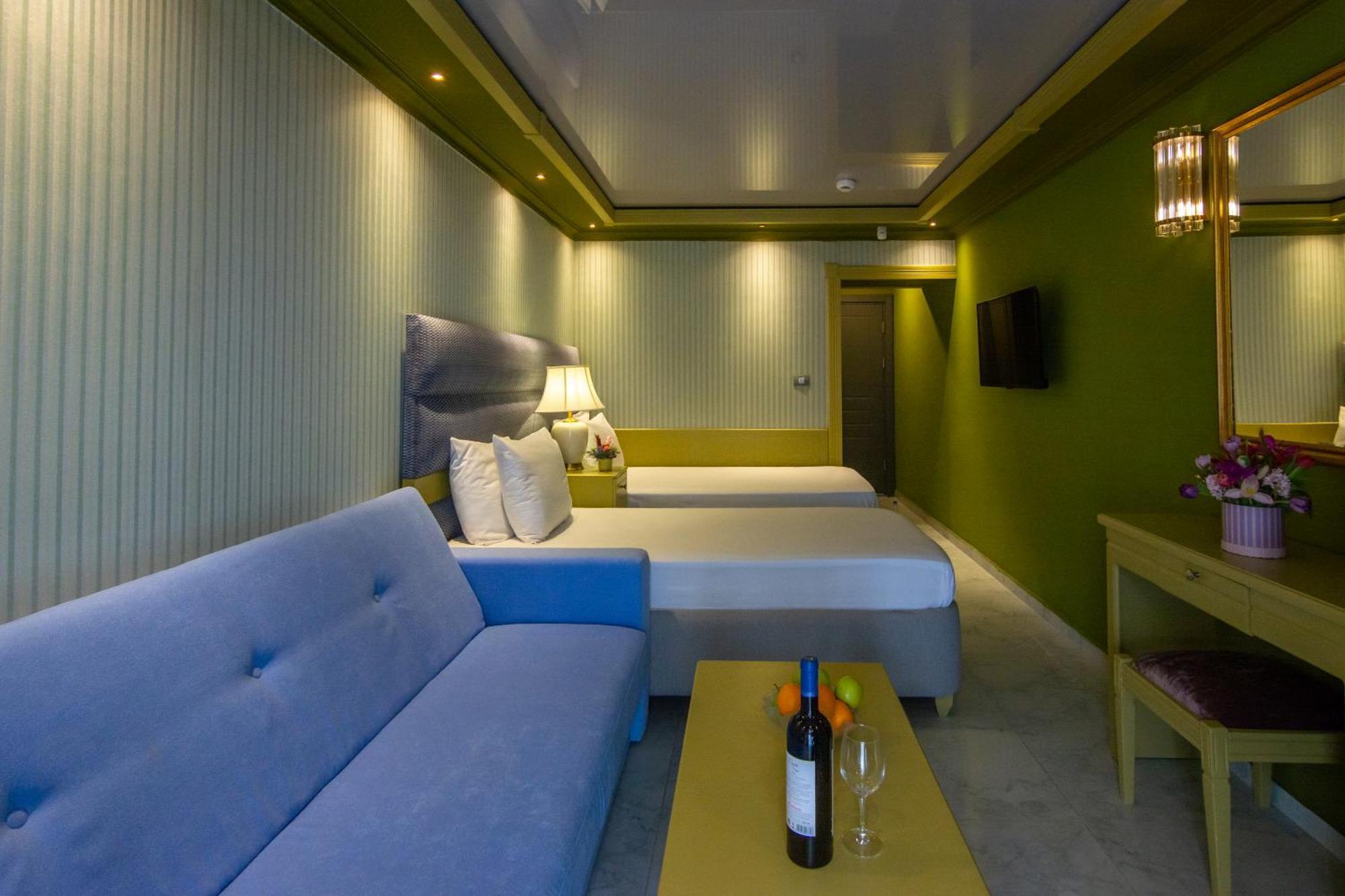 Hotel Craiova By Phoenicia Blue View Olimp Exteriér fotografie